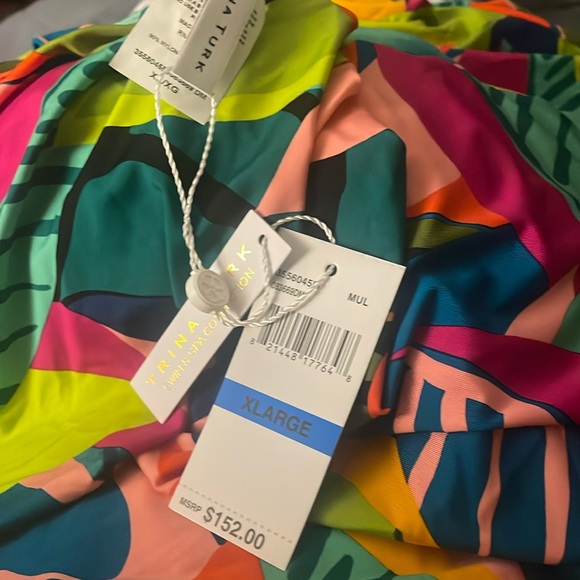 NWT Trina Turk Rainforest Resort Swim coverup Tunic size XL - Picture 2 of 5